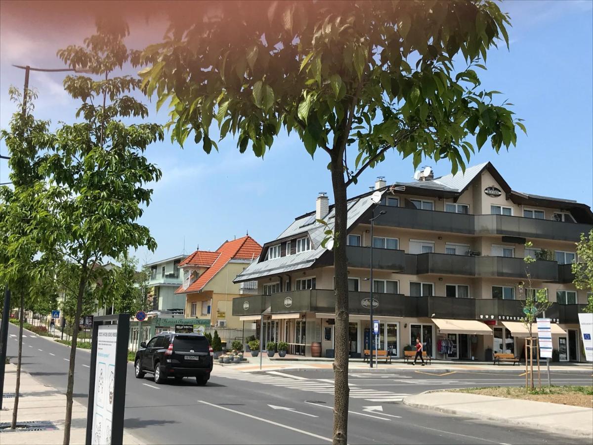 Relax Apartmenthouse Heviz Exterior foto